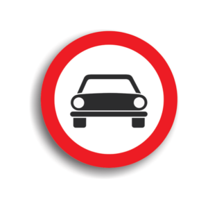 Accesul interzis autovehiculelor cu exceptia motocicletelor fara atas 1