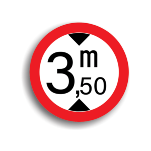 Accesul interzis vehiculelor cu inaltimea mai mare de 3.5 M 1